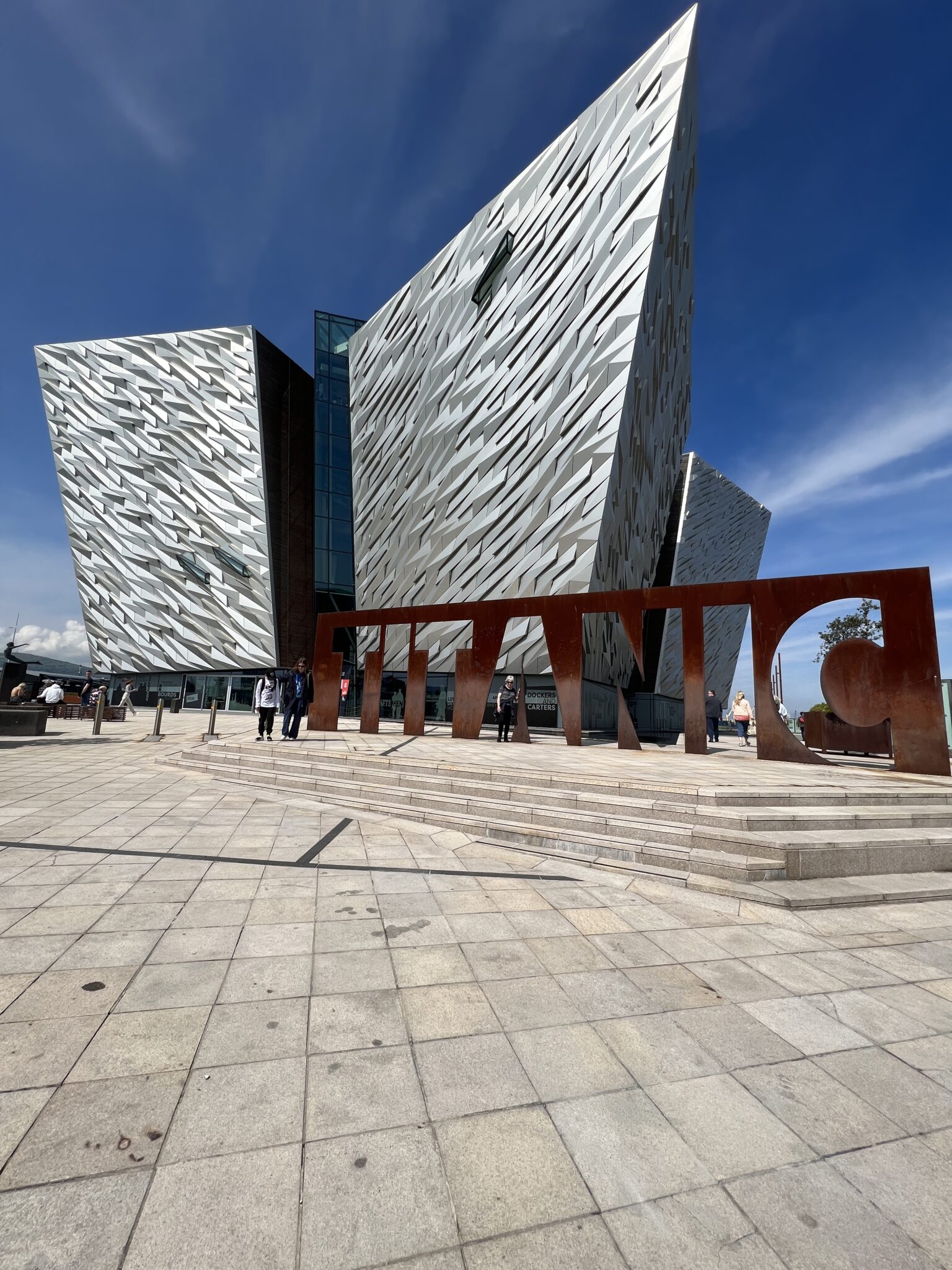 Titanic Museum Belfast außen