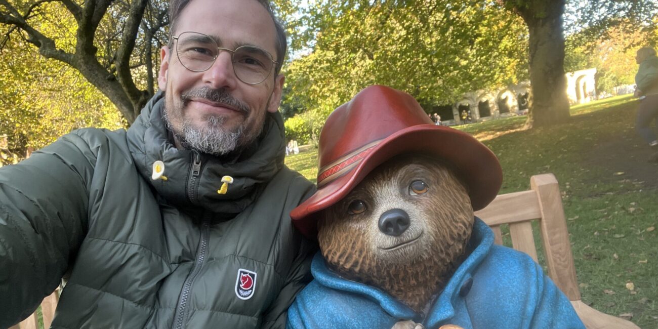 Jochen mit Paddington Bär